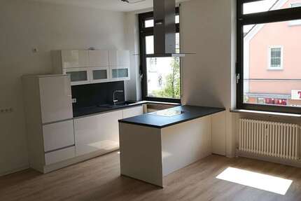 Wohnung Illertissen - 2 Zimmer, 78 m&sup2;, 950&euro; | Angebot:25223086