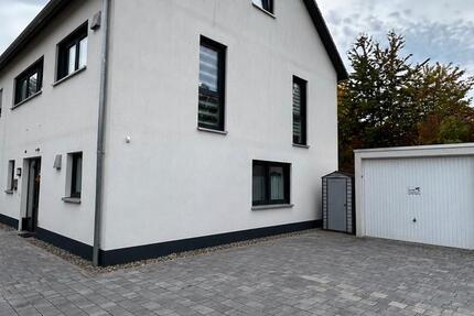Haus Günzburg - 5 Zimmer, 140 m&sup2;, 2.000&euro; | Angebot:27617180