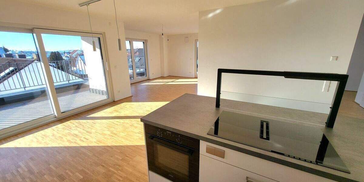 +++NU-Burlafingen, 3-Zi.-Penthouse, 137,09 m² Wfl., Aufzug in die Wohnung, Küche, 2 TG-Stpl.+++ 3 zimmer