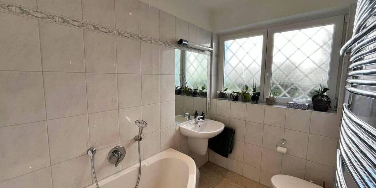 Mehrfamilienhaus, Wohnhaus Ulm Weststadt - 1 Zimmer, 298 m&sup2;, 2.199.000&euro; | Angebot:25801252