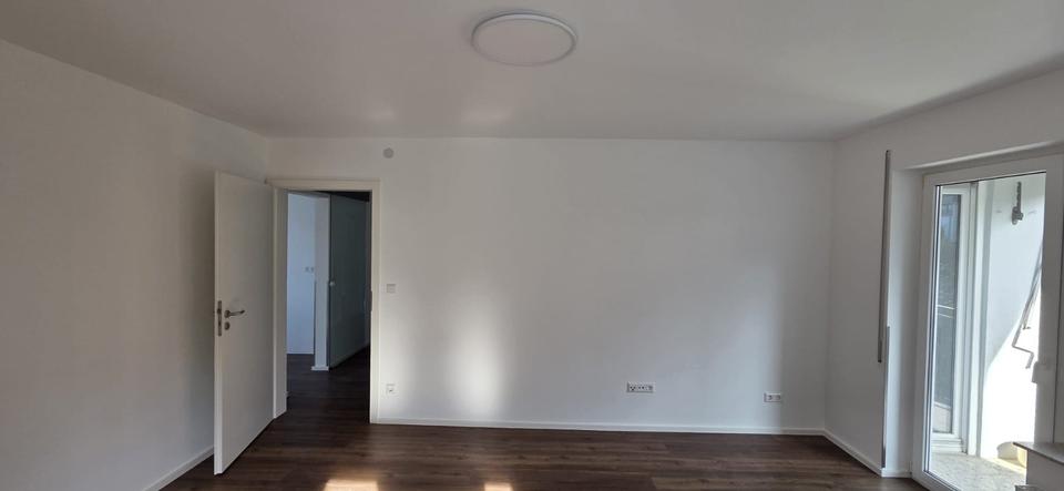 Etagenwohnung Blaustein - 4 Zimmer, 85 m&sup2;, 1.300&euro; | Angebot:26133498