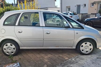 Opel Meriva 120.000 km 1.500 &euro; Neu-Ulm 89233
