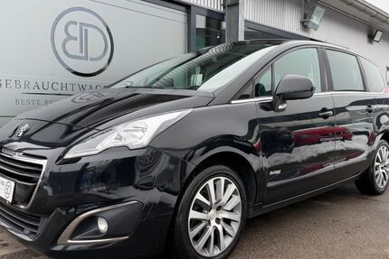 Peugeot 5008 176.000 km 7.999 &euro; Neu - Ulm 89231