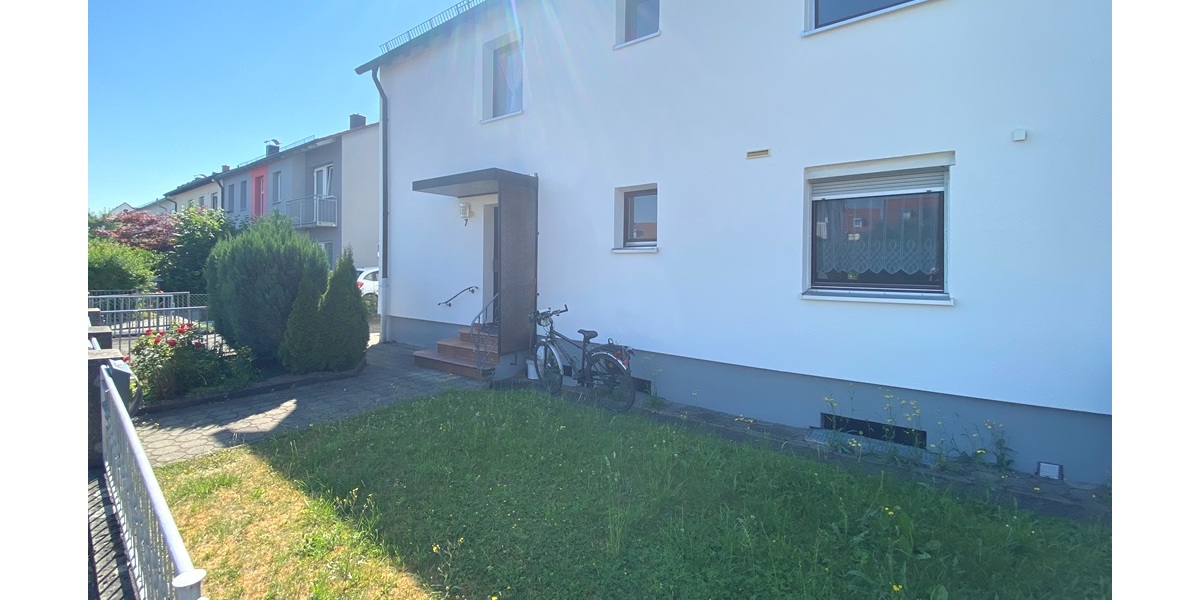 Neu-Ulm: Modernisiertes Mehrfamilienhaus (DHH) mit idyllischem Garten in Donau-Nähe - Mehrfamilienhaus, Wohnhaus Neu-Ulm / Offenhausen Offenhausen | Angebot:27082953