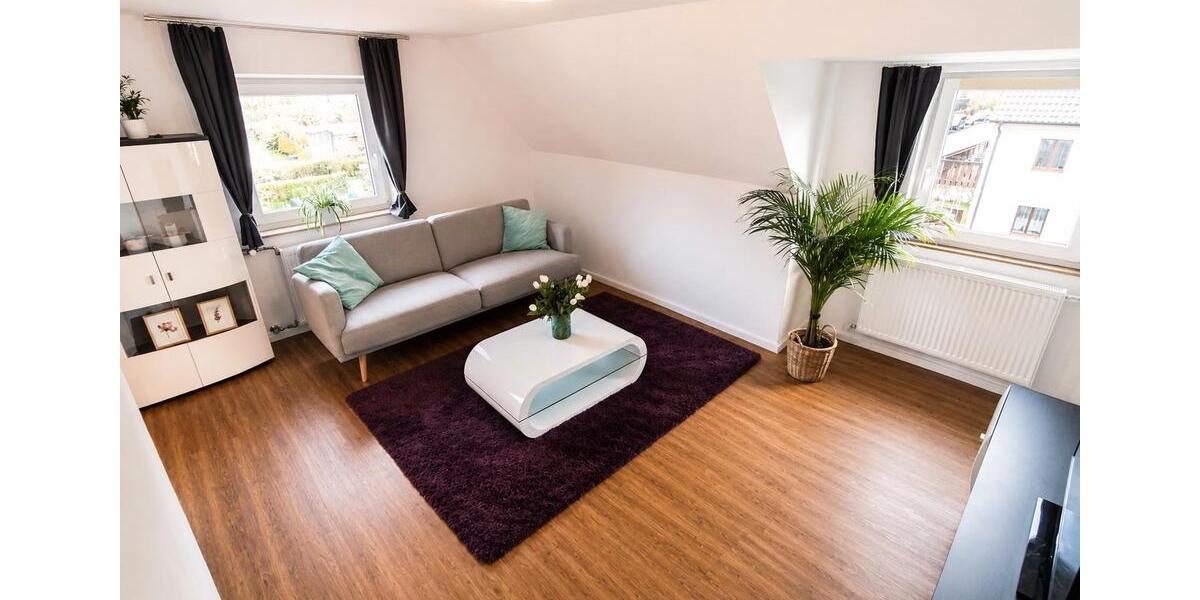 Dachgeschoßwohnung Ulm Söflingen - 3 Zimmer, 70 m&sup2;, 1.720&euro; | Angebot:26693315