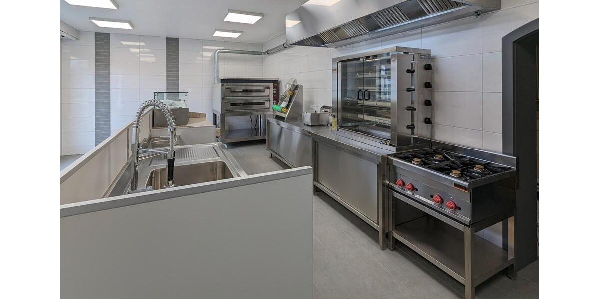 Voll ausgestatteter Lieferservice in Ulm-Böfingen zimmer