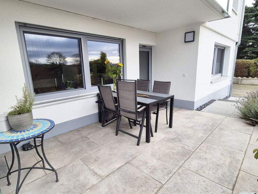 2,5-Zimmer-Terrassenwohnung - komplett modernisiert und urgemütlich! 2 zimmer