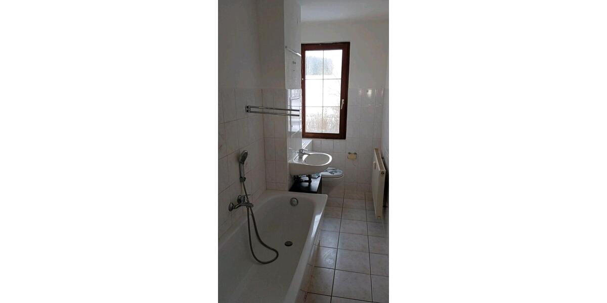 Etagenwohnung Griesingen - 2 Zimmer, 50 m&sup2;, 310&euro; | Angebot:26704577
