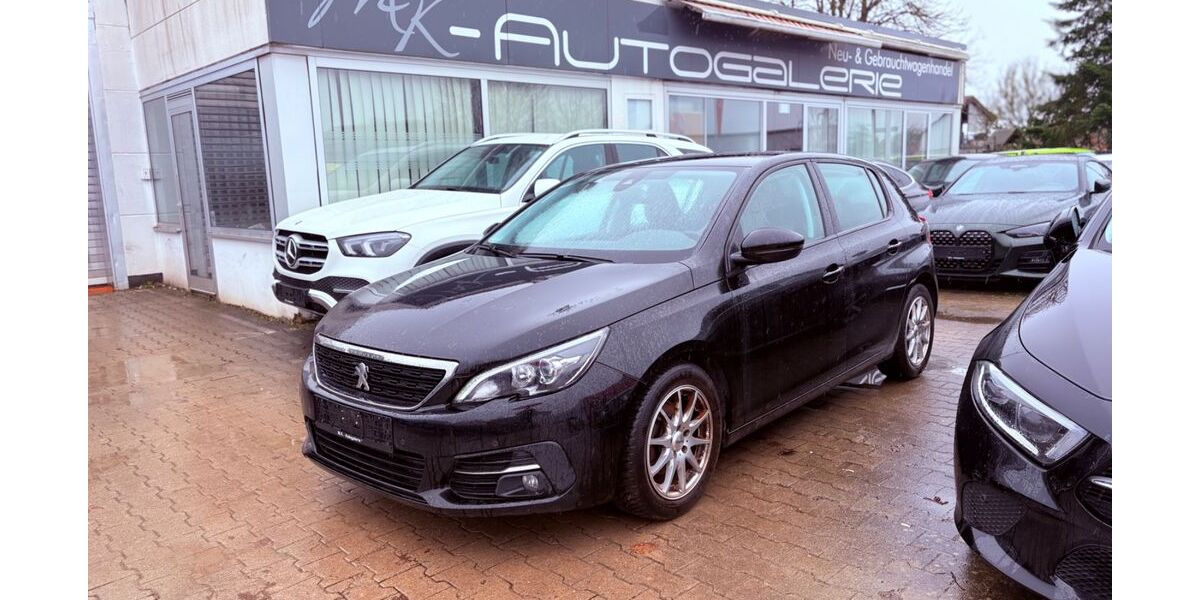 Peugeot 308 111.000 km 7.990 &euro; Ulm-Jungingen 89081