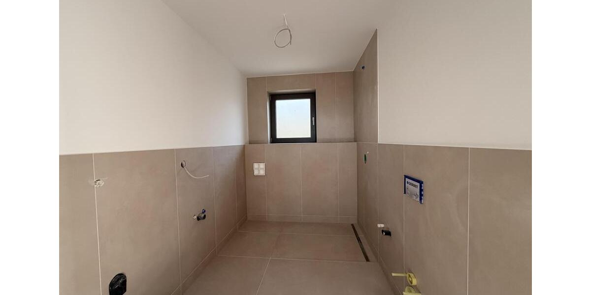 Dachgeschoßwohnung Elchingen Oberelchingen - 4 Zimmer, 133 m&sup2;, 2.000&euro; | Angebot:26359362