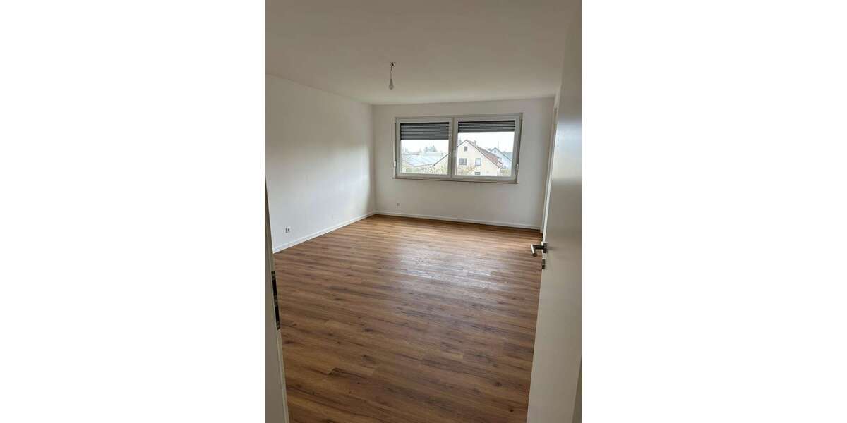 Etagenwohnung Laichingen - 3.5 Zimmer, 89 m&sup2;, 259.000&euro; | Angebot:25774170