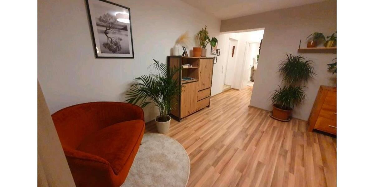 Erdgeschoßwohnung Ulm Obertalfingen - 3 Zimmer, 85 m&sup2;, 1.200&euro; | Angebot:26396622