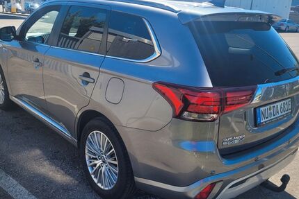 Mitsubishi Plug-in Hybrid Outlander 105.000 km 22.999 &euro; Neu Ulm 89231