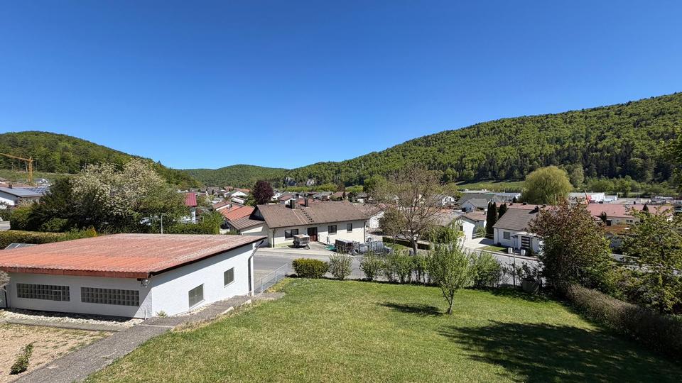 Einfamilienhaus Schelklingen - 8 Zimmer, 200 m&sup2;, 650.000&euro; | Angebot:26931694