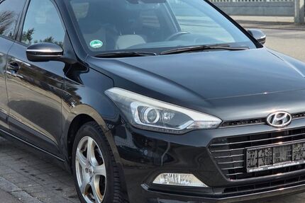 Hyundai i20 171.400 km 5.999 &euro; Elchingen 89275