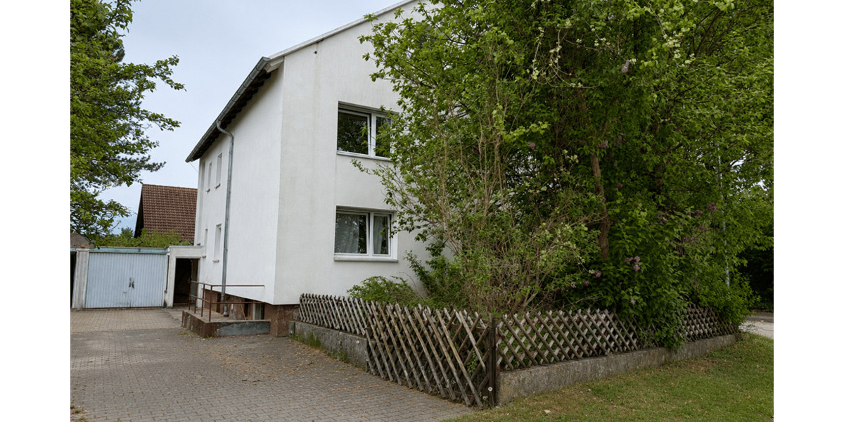 Mehrfamilienhaus, Wohnhaus Illertissen Au - 8 Zimmer, 200 m&sup2;, 500.000&euro; | Angebot:26554639