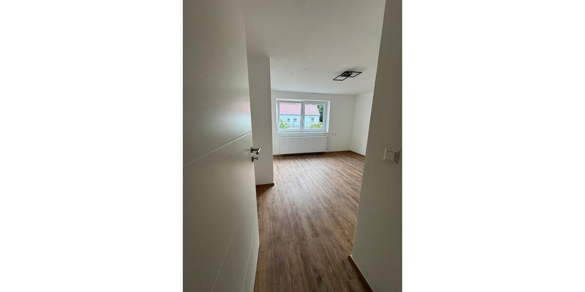 Mehrfamilienhaus, Wohnhaus Neu-Ulm Burlafingen - 6 Zimmer, 175 m&sup2;, 549.000&euro; | Angebot:26432117
