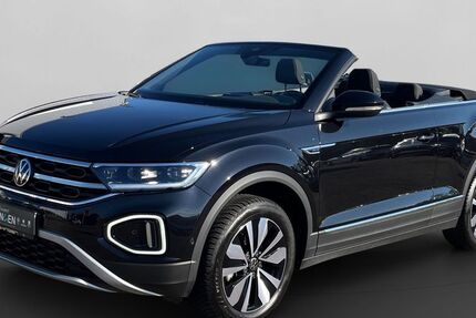 VW T-Roc 11.200 km 26.888 € Ehingen 89584