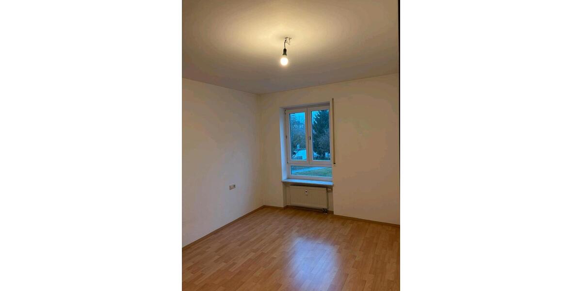 Etagenwohnung Laupheim - 2 Zimmer, 57 m&sup2;, 1.100&euro; | Angebot:25174547