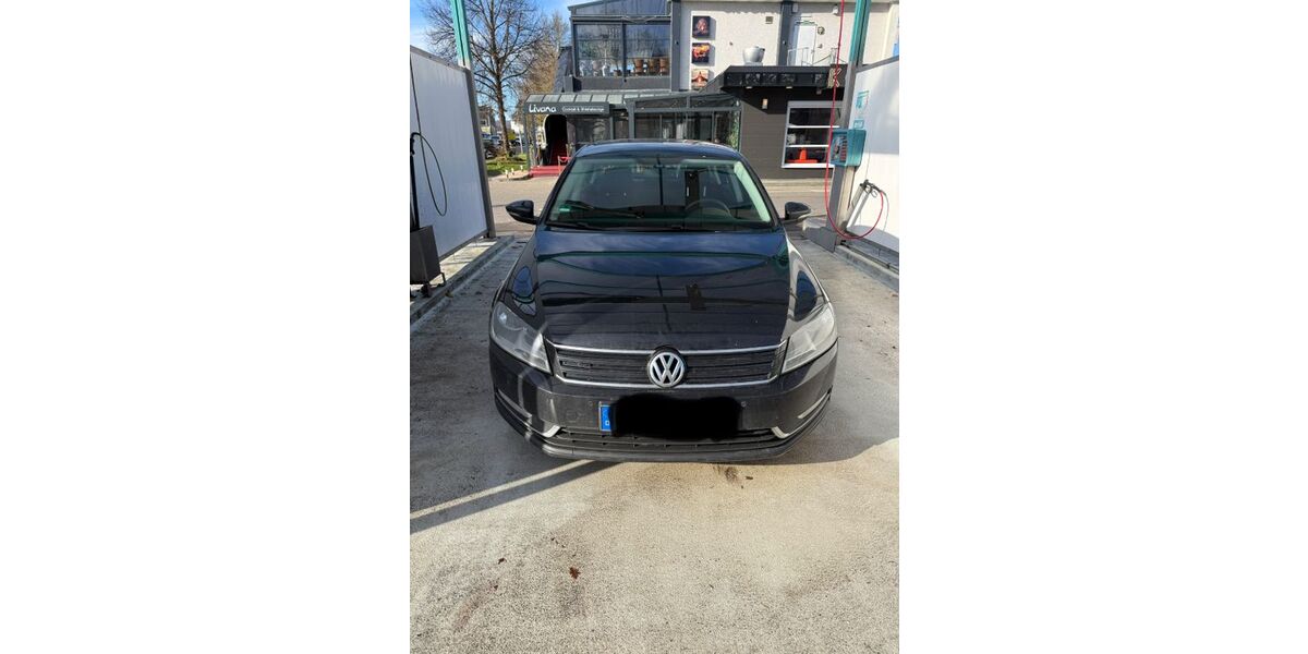VW Passat 130.000 km 8.700 &euro; Rammingen 89192
