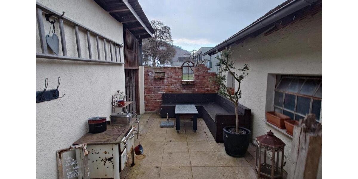 Einfamilienhaus (reserviert) 9 zimmer