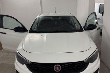 Fiat Tipo 36.000 km 10.500 &euro; Ulm 89075