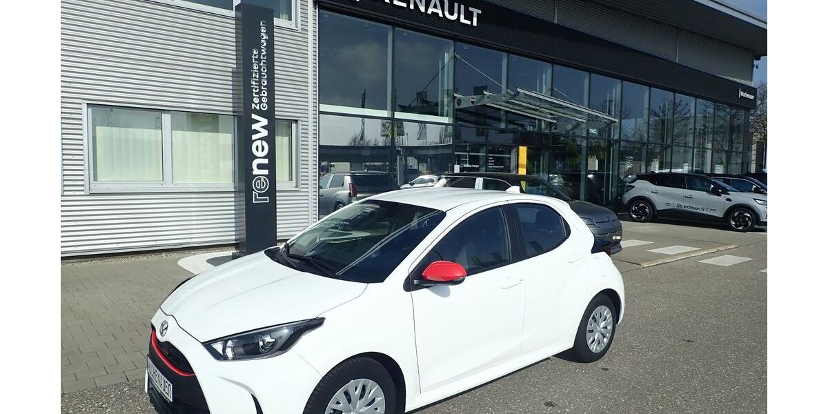 Toyota Yaris 15.000 km 14.990 &euro; Neu-Ulm 89231
