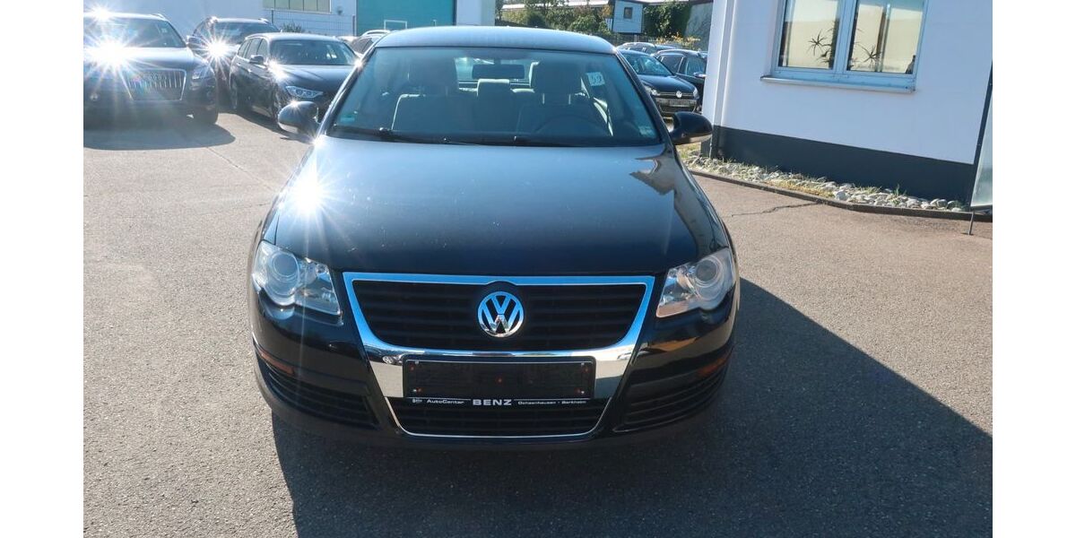 VW Passat 214.345 km 2.250 &euro; Laupheim 88471