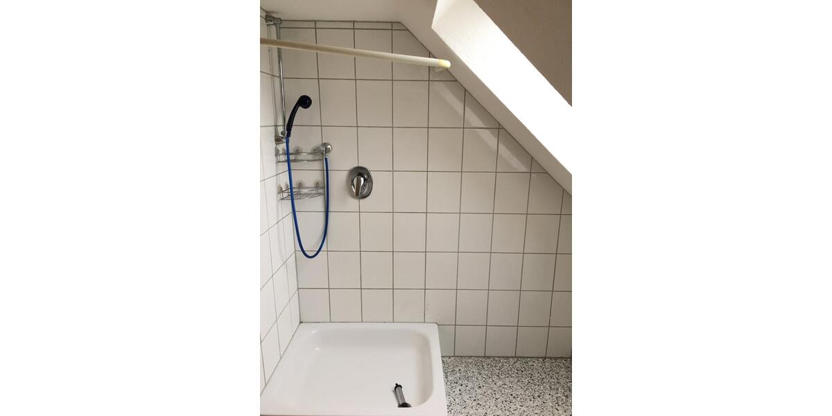 Dachgeschoßwohnung Ulm Söflingen - 2 Zimmer, 40 m&sup2;, 450&euro; | Angebot:24803405