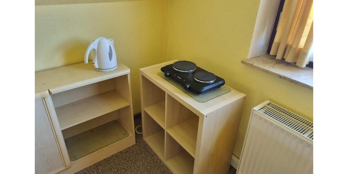 Dachgeschoßwohnung Illertissen - 1 Zimmer, 21 m&sup2;, 260&euro; | Angebot:24713556