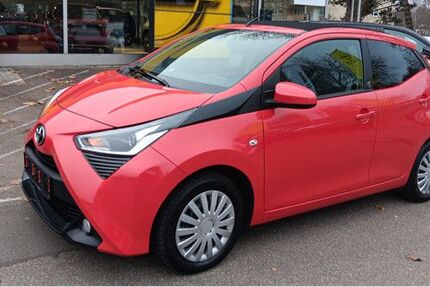 Toyota Aygo (X) 39.500 km 10.990 € Neu-Ulm 89231