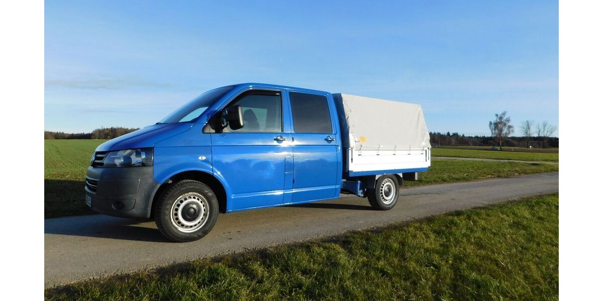 VW T5 Transporter 212.000 km 11.200 &euro; Kammeltal 89358