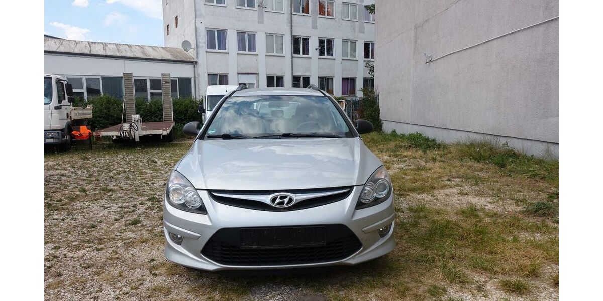Hyundai i30 127.000 km 1.790 &euro; Neu-Ulm 89231