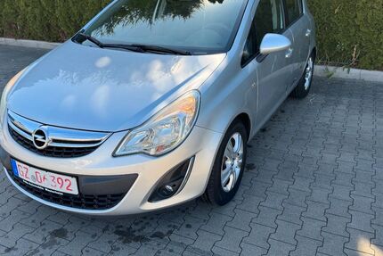 Opel Corsa 132.700 km 3.999 &euro; Kötz 89359
