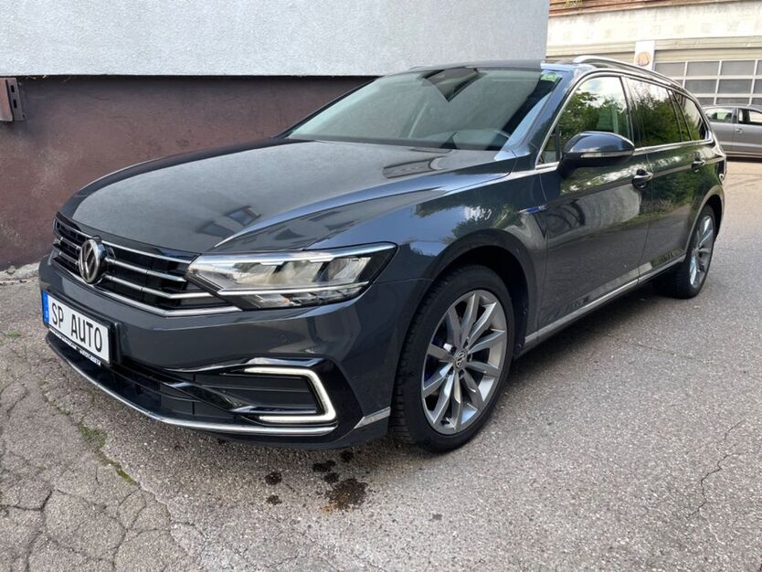 VW Passat 71.000 km 21.790 € Neu-Ulm (Pfuhl) 89233