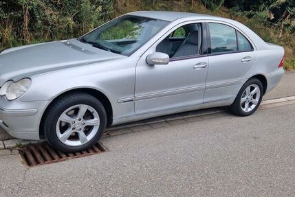 Mercedes C 200