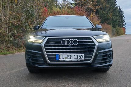 Audi Q7 128.000 km 44.500 € Ulm 89081