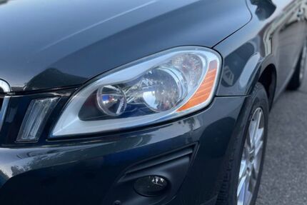 Volvo XC60 275.355 km 6.990 &euro; Ulm 89081