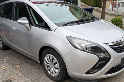 Opel Zafira 242.000 km 4.790 € Elchingen 89275
