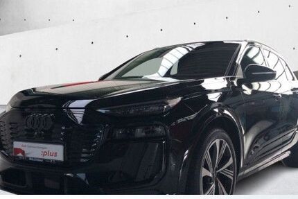 Audi SQ6 e-tron 15.404 km 75.920 € Ulm 89073