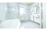 Ein bis Zweifamilienhaus mit Charme und Potenzial 8 zimmer