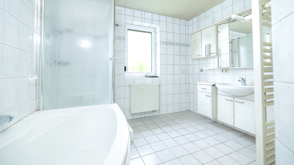 Ein bis Zweifamilienhaus mit Charme und Potenzial 8 zimmer