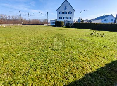 PLATZ AN ORTSRANDLAGE, LÄNDLICH, IDYLLISCH, RUHIG - Grundstück Nersingen | Angebot:26597884