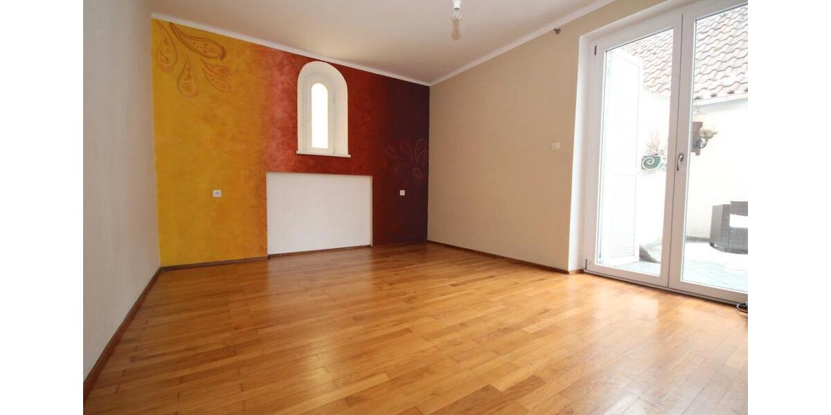 Mehrfamilienhaus, Wohnhaus Neu-Ulm Ludwigsfeld - 24 Zimmer, 563 m&sup2;, 1.850.000&euro; | Angebot:27147829