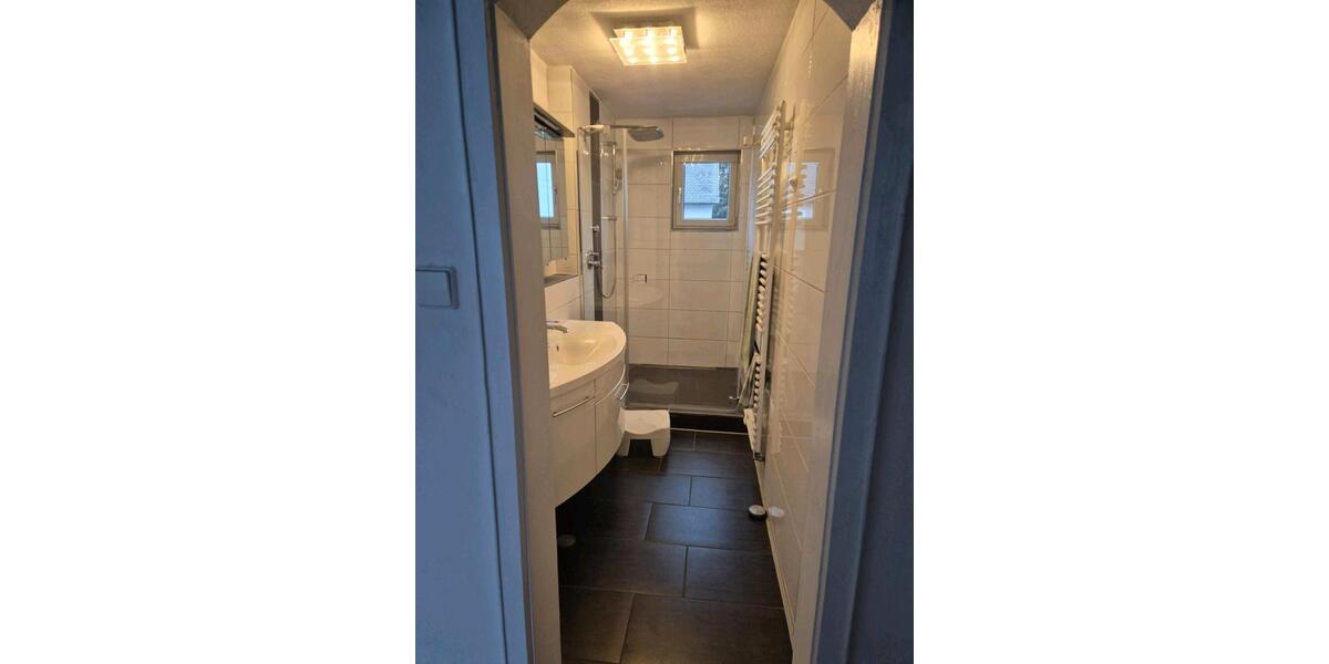 Hochparterre Ulm Donautal - 4.5 Zimmer, 136 m&sup2;, 1.500&euro; | Angebot:26670370