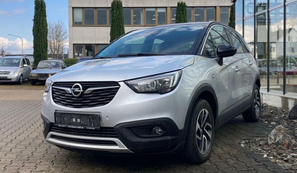Opel Crossland (X) 84.000 km 11.580 € Neu-Ulm 89231