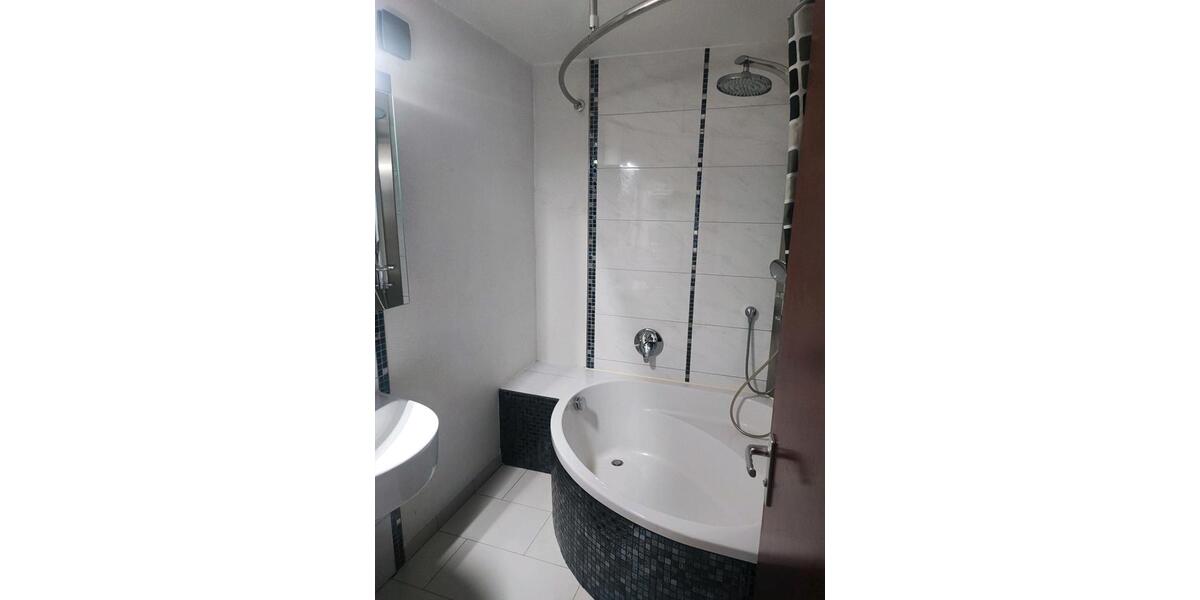 Etagenwohnung Ulm Söflingen - 4 Zimmer, 105 m&sup2;, 490&euro; | Angebot:26326701