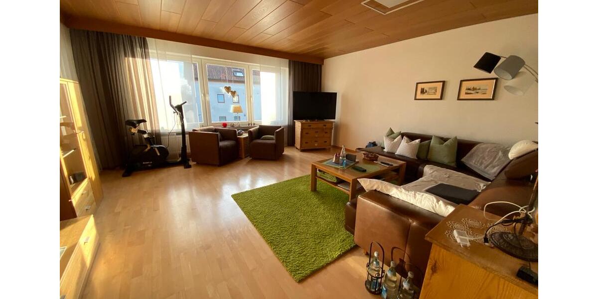 Etagenwohnung Bellenberg - 4 Zimmer, 100 m&sup2;, 950&euro; | Angebot:24654340
