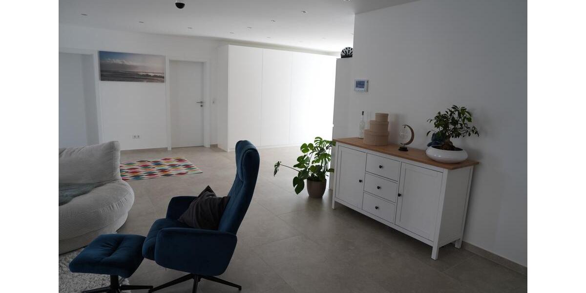 Erdgeschoßwohnung Senden - 5 Zimmer, 235 m&sup2;, 2.000&euro; | Angebot:26238600