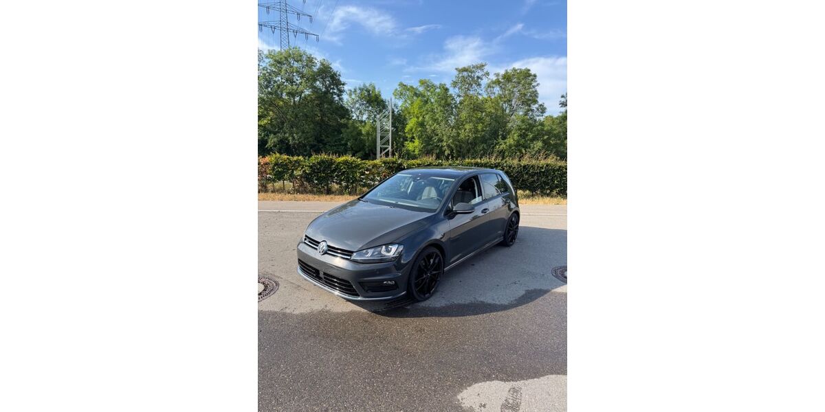 VW Golf 128.324 km 12.250 &euro; Herbrechtingen 89542